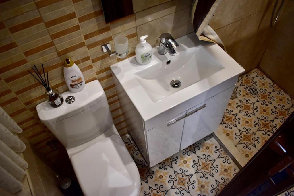City Centre Pied-A-Terre Near Food Market And Walking Distance To Bus Terminus La Valeta Exterior foto